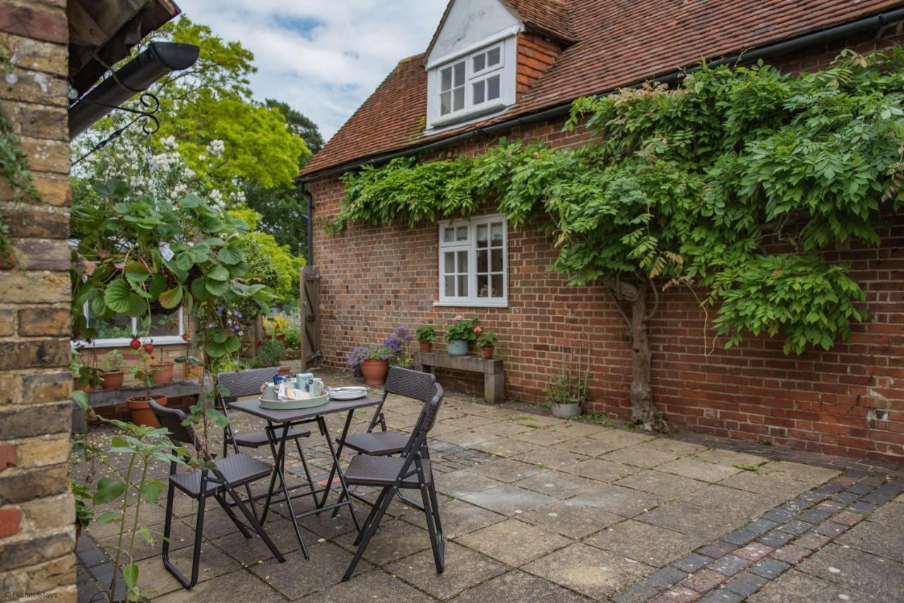 Plum Pudding Stables By Bloom Stays Faversham Exterior photo